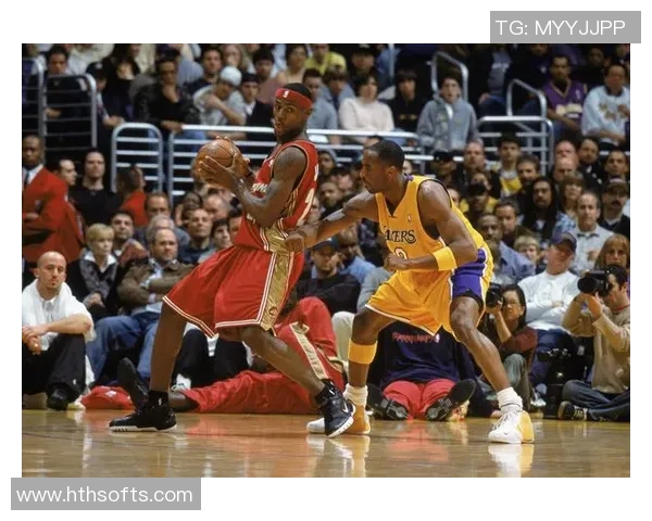 18年前的今天科比常规赛生涯总得分突破20000分的辉煌时刻